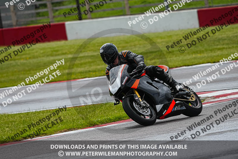 donington no limits trackday;donington park photographs;donington trackday photographs;estoril;event digital images;motorbikes;no limits;no limits trackdays;peter wileman photography;portugal;trackday;trackday digital images;trackday photos